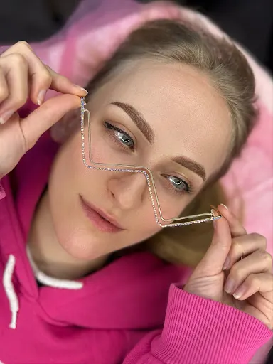 Miss Pink Dominika Malinowska-Dulęba salon kosmetyczny Skarżysko-Kamienna